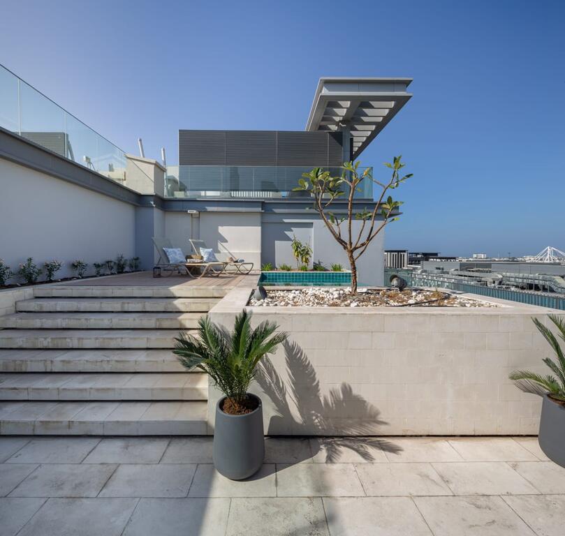 Frank Porter - City Walk Penthouse - thumb 2