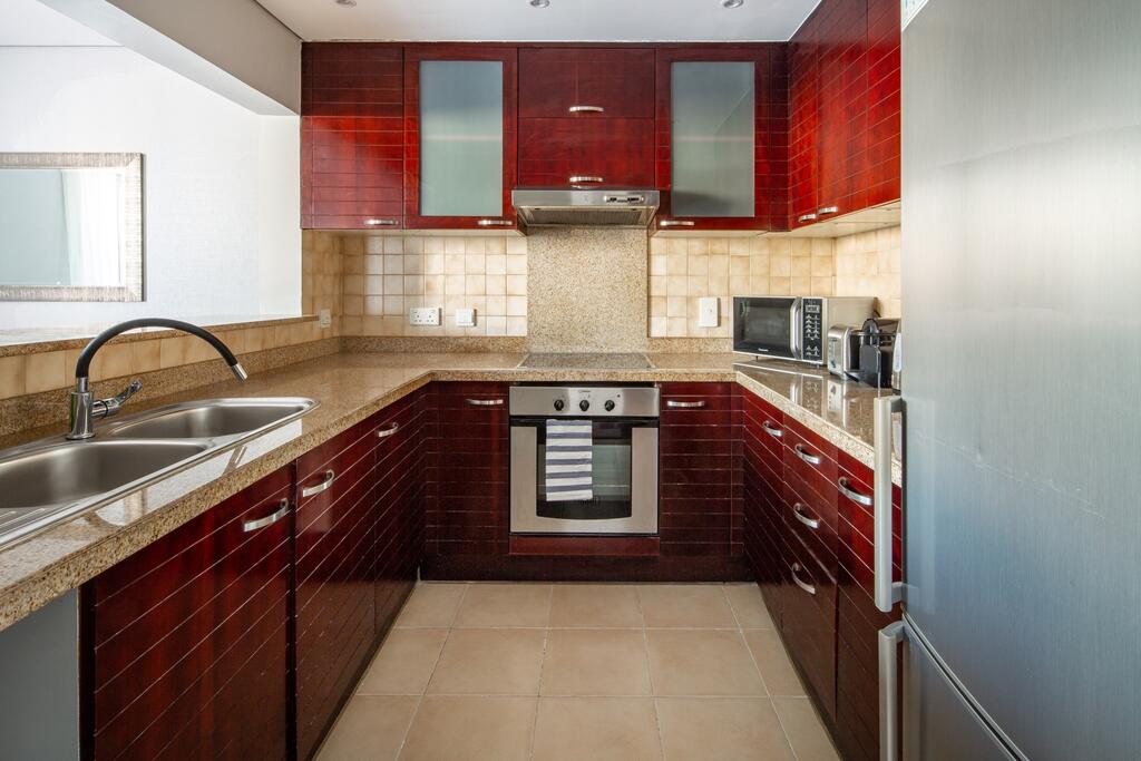 Frank Porter - Marina Tower - thumb 4