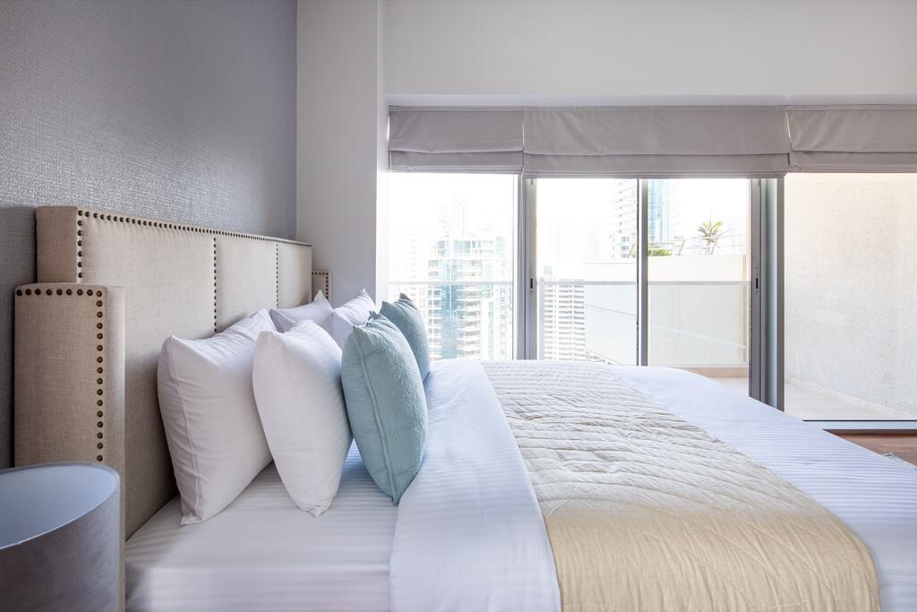 Frank Porter - Marina Tower - thumb 7