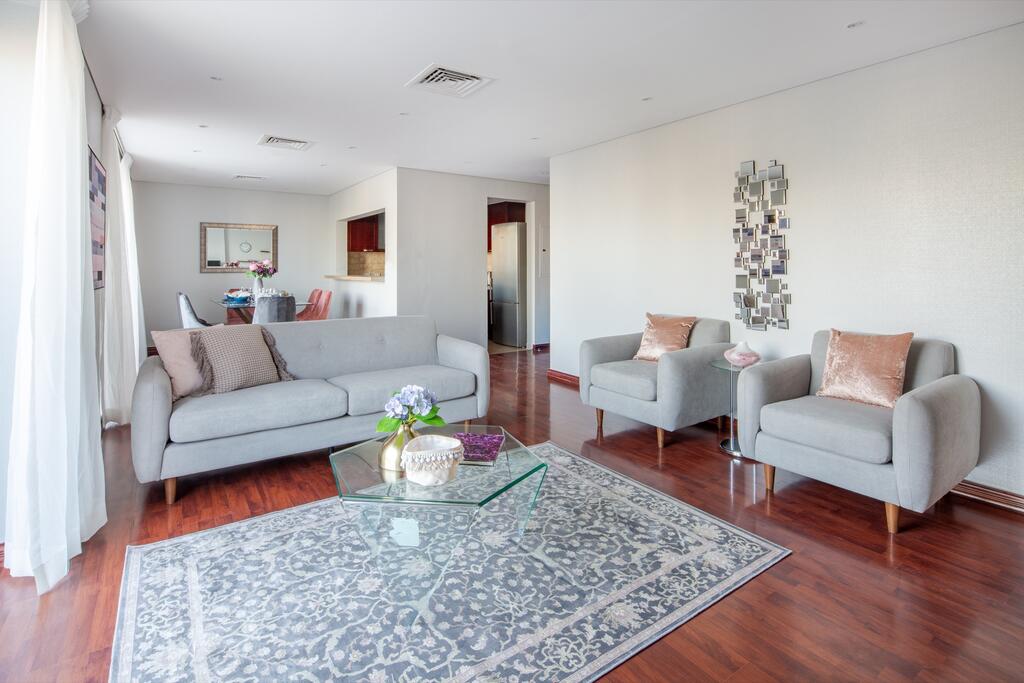 Frank Porter - Marina Tower - thumb 1