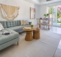 Frank Porter - Springs 12 - Accommodation Abudhabi