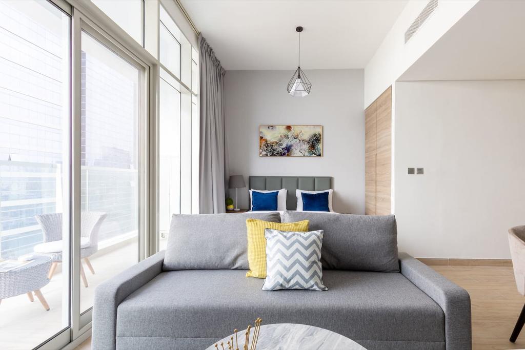 Frank Porter - Studio One - thumb 1