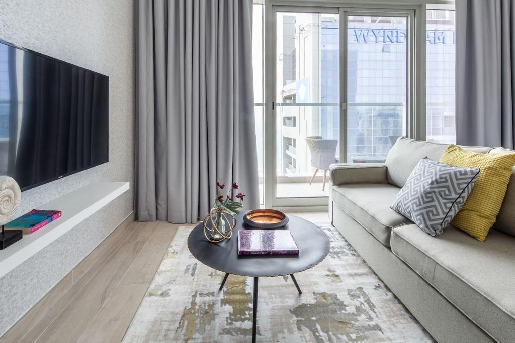 Frank Porter - Studio One - thumb 2