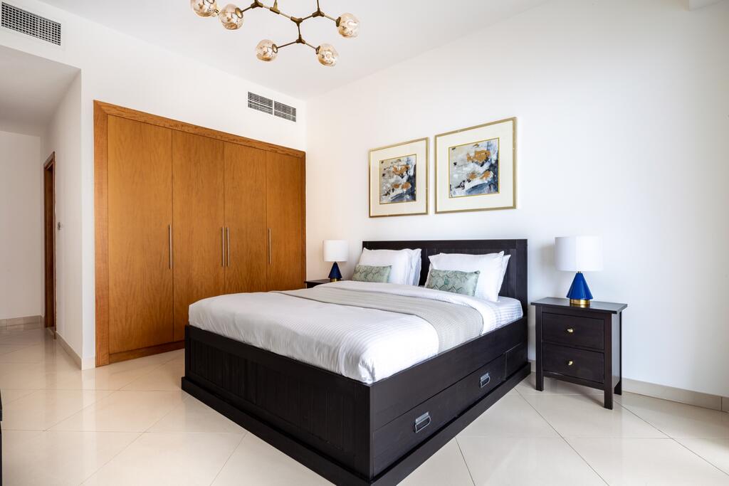 Frank Porter - Trident Grand - thumb 6