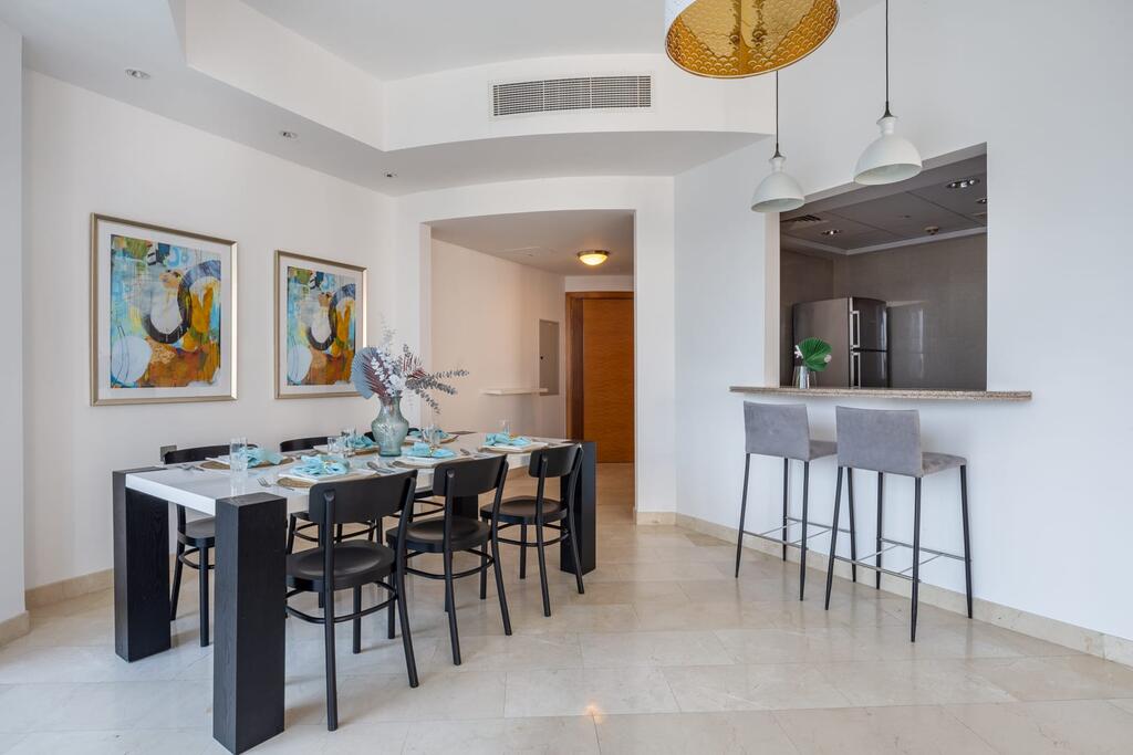 Frank Porter - Trident Grand Residence - thumb 5