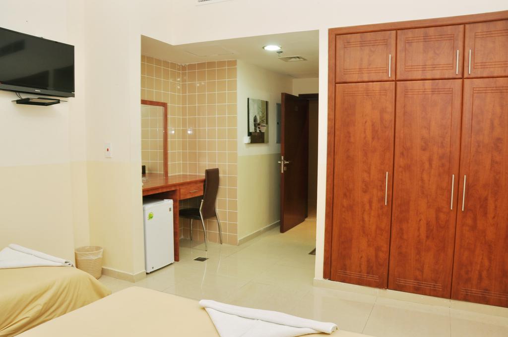 Africana Hotel - thumb 3