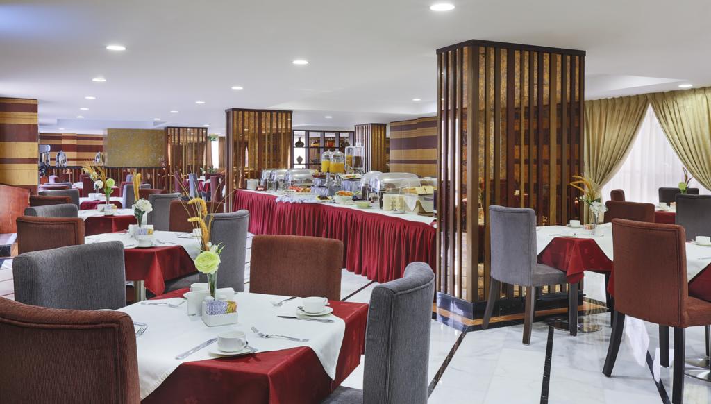 Gateway Hotel - thumb 3