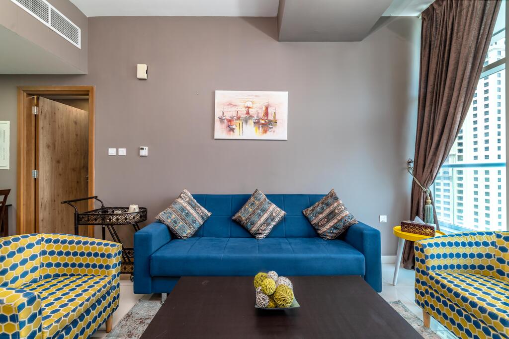 Golden Stay Vacation Homes Continental Tower Marina - thumb 0