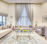 Gorgeous 5BR Villa with Private Pool on Palm Jumeirah - Accommodation Abudhabi