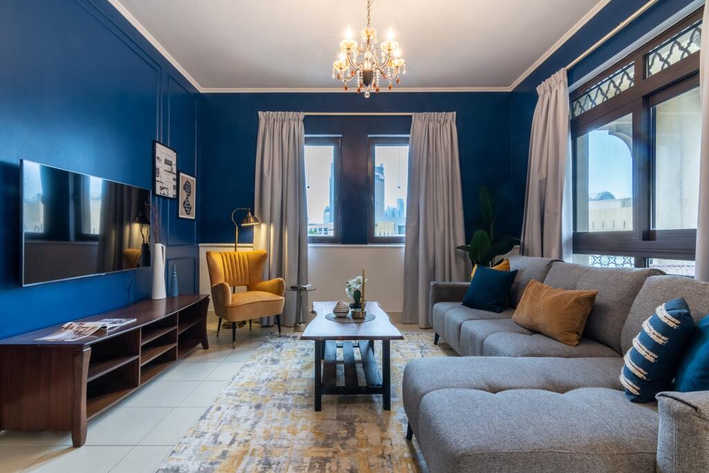 GuestReady Stunning Interiors In Downtown Dubai - thumb 7