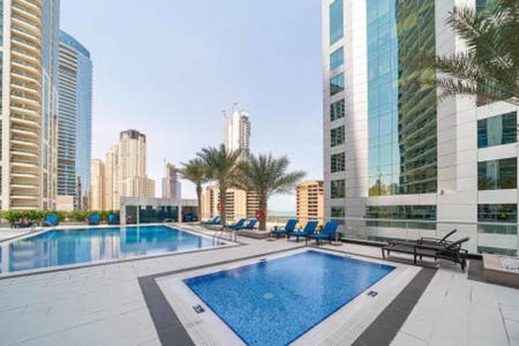 HiGuests Vacation Homes -Botanica Tower - thumb 2