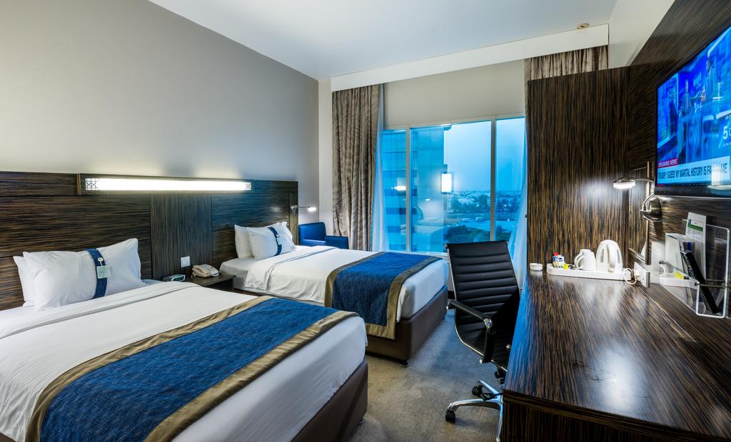 Holiday Inn Express Dubai, Jumeirah, An IHG Hotel - thumb 1