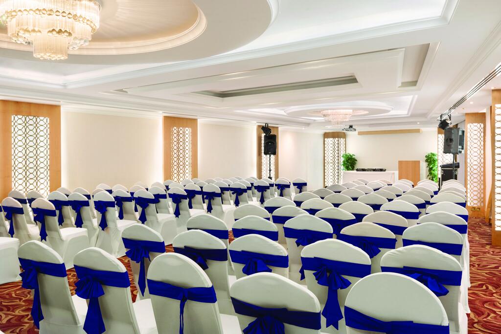 Howard Johnson Bur Dubai - thumb 1