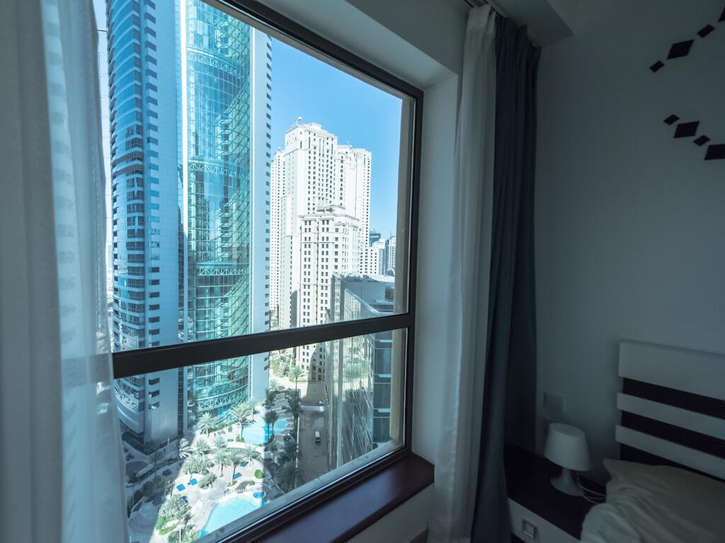 JBR 1 BDR With Stunning Views On The Walk - thumb 7