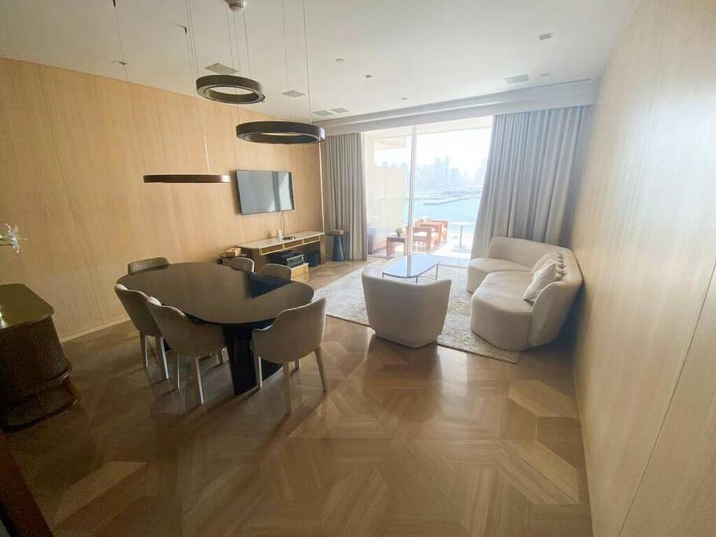 Key View - FIVE Palm - thumb 4