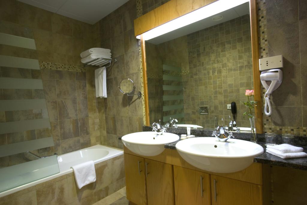 Al Khoory Hotel Apartments Al Barsha - thumb 3