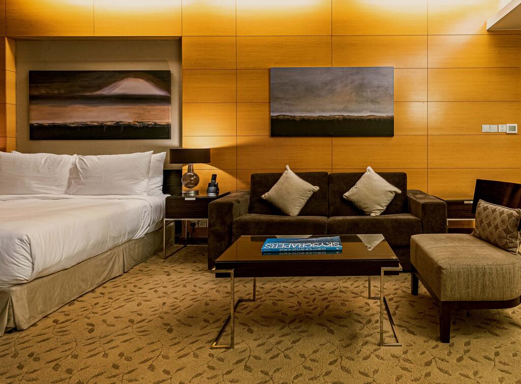 Large Studio Partial BurjView At The Address Dubai Mall - thumb 1