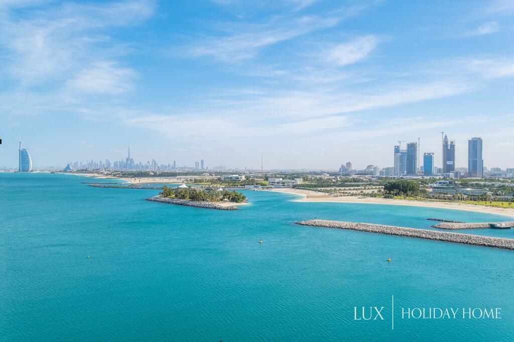 LUX - Opulent Island Suite Burj Khalifa View 1 - thumb 7