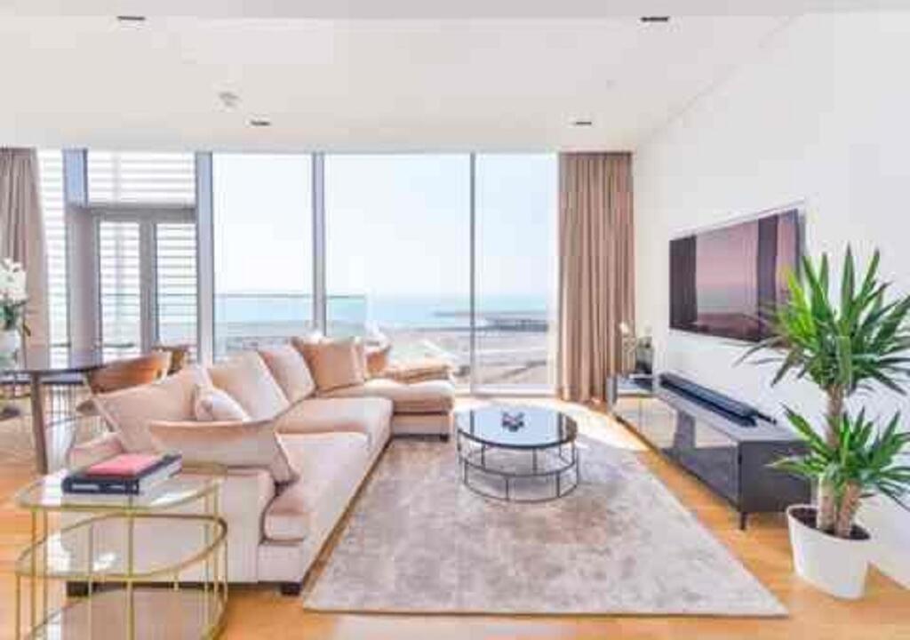 Luxurious 2 Bed Apt In Bluewaters Island Right In Front Of Ain Dubai -1102- - thumb 1