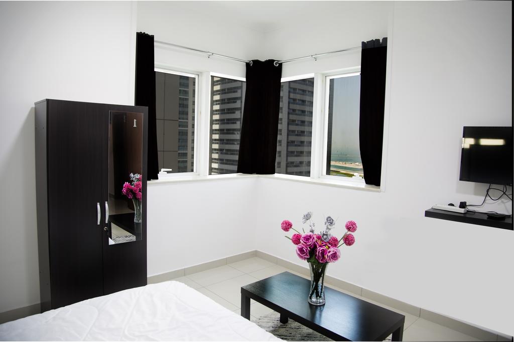 Luxurious Beach Front Room With Sea View-Private Bathroom - thumb 1