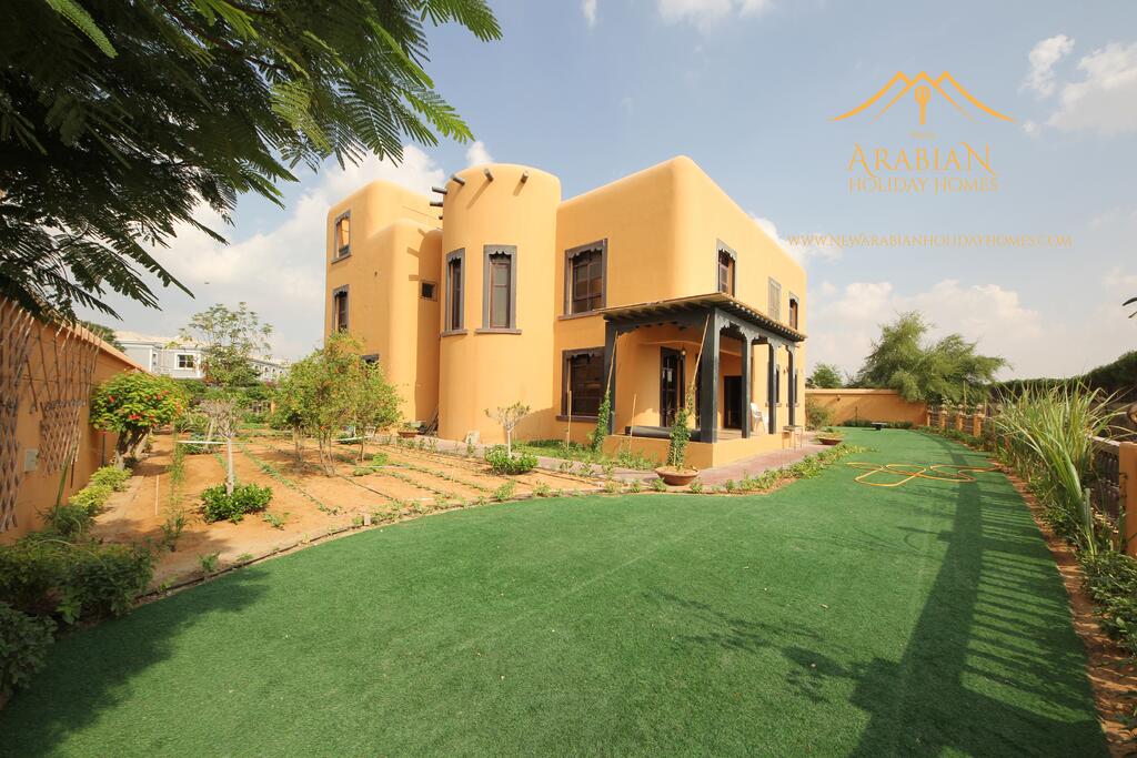 Amazing Garden Villa In Falcon City - thumb 1