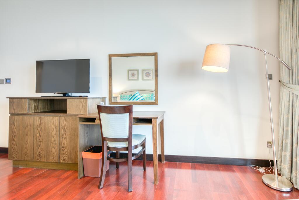 Anantara The Palm Dubai Resort, Sea View - thumb 4