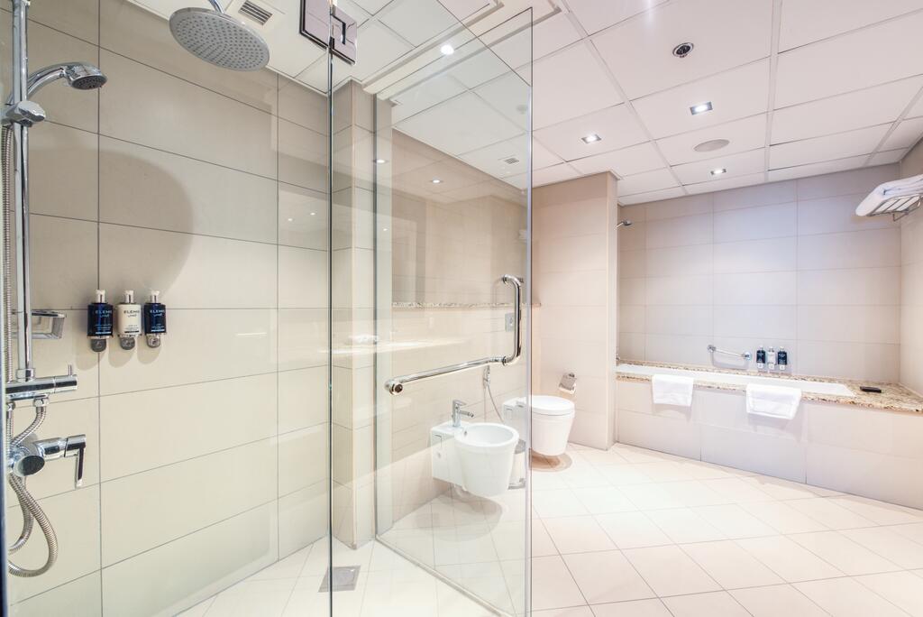 Anantara The Palm Dubai Resort, Sea View - thumb 6