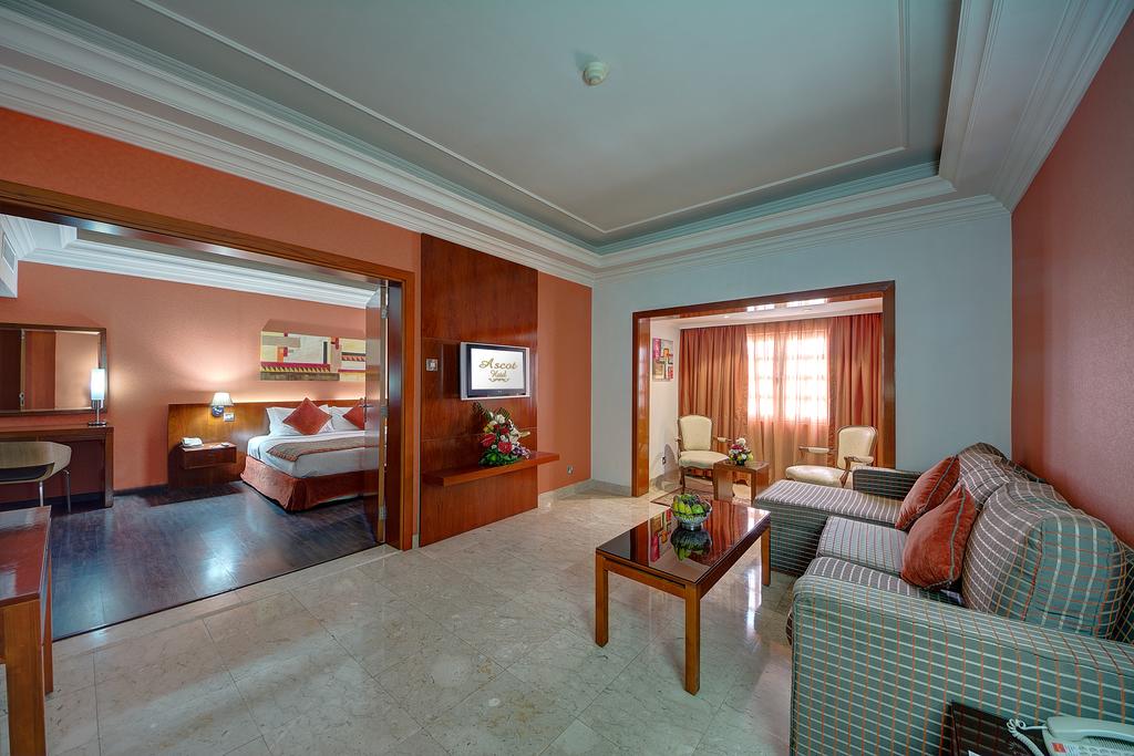 Ascot Hotel - thumb 3