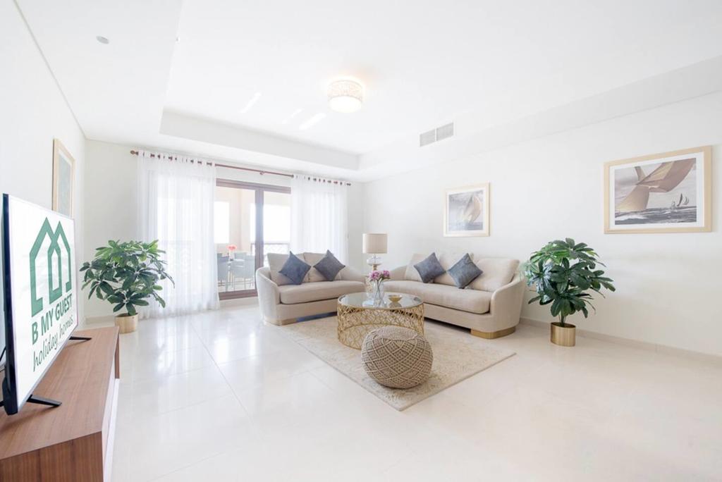 Astounding 3 BR With Full Sea View In Palm Jumeirah - thumb 0
