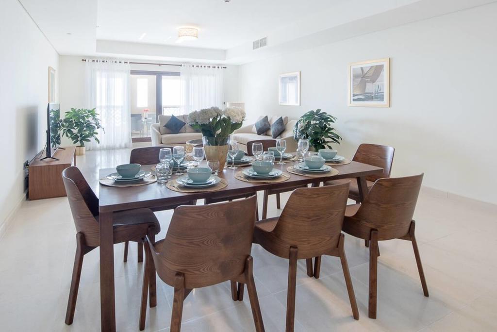 Astounding 3 BR With Full Sea View In Palm Jumeirah - thumb 2