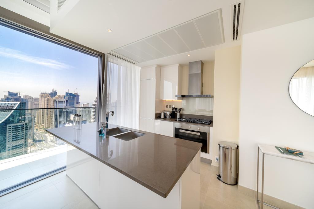 Atlas Homestays - Luxurious 3 Bedroom Home At Marina Gate 2 Residences - thumb 3