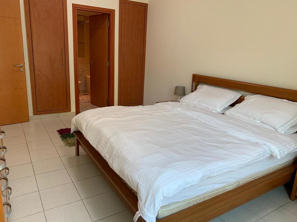 Best Place To Stay For Vacation With Pool And Gym - thumb 1