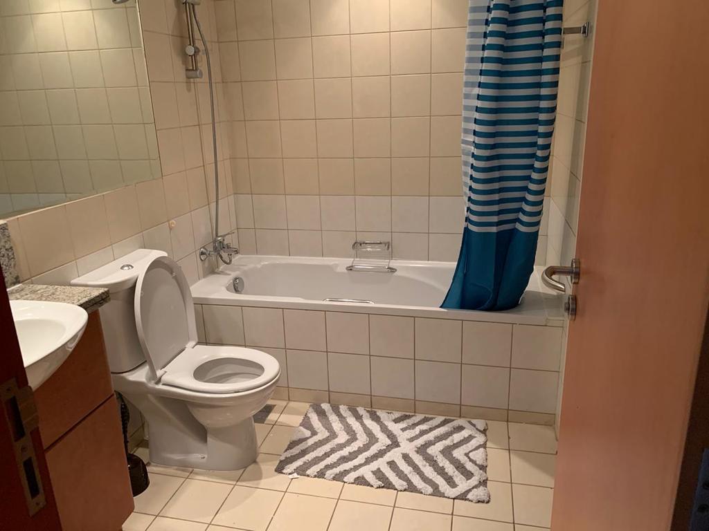 Best Place To Stay For Vacation With Pool And Gym - thumb 5