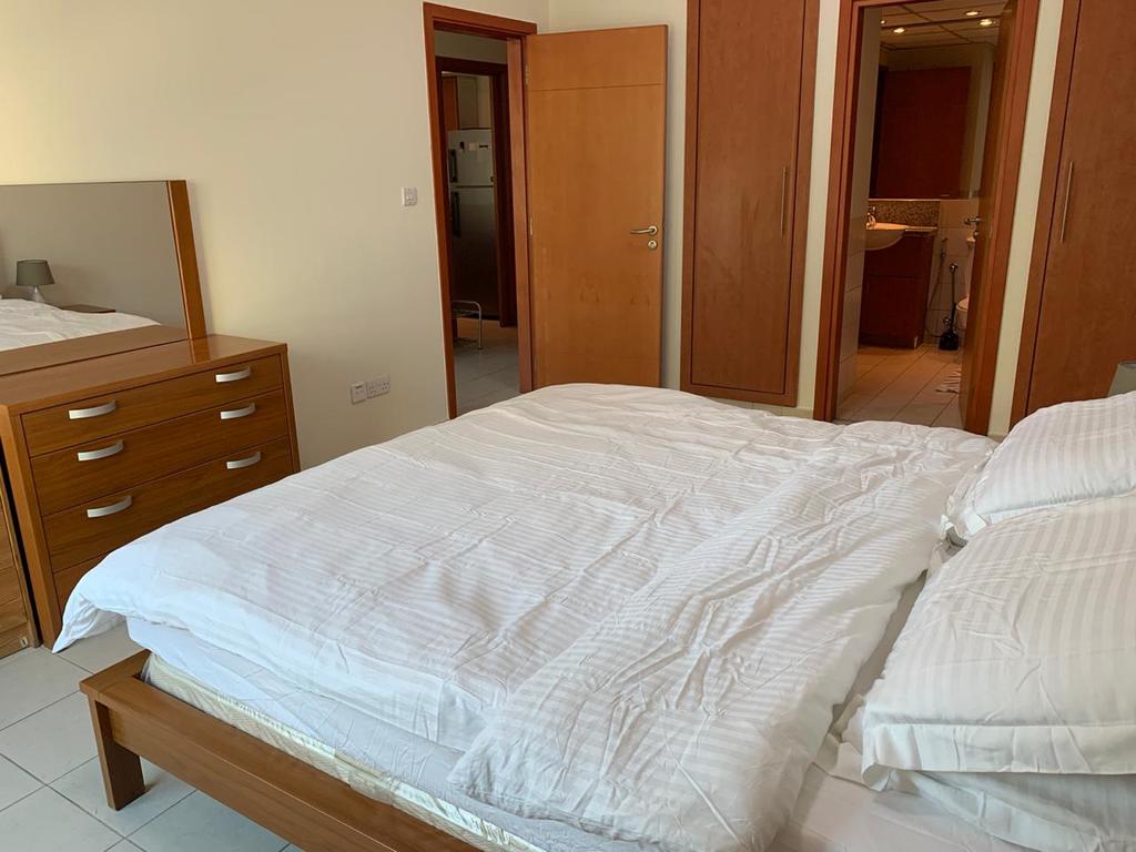 Best Place To Stay For Vacation With Pool And Gym - thumb 6