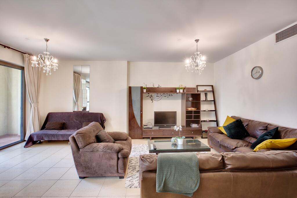 Big Apartment In Murjan, JBR. Near The Beach - thumb 8