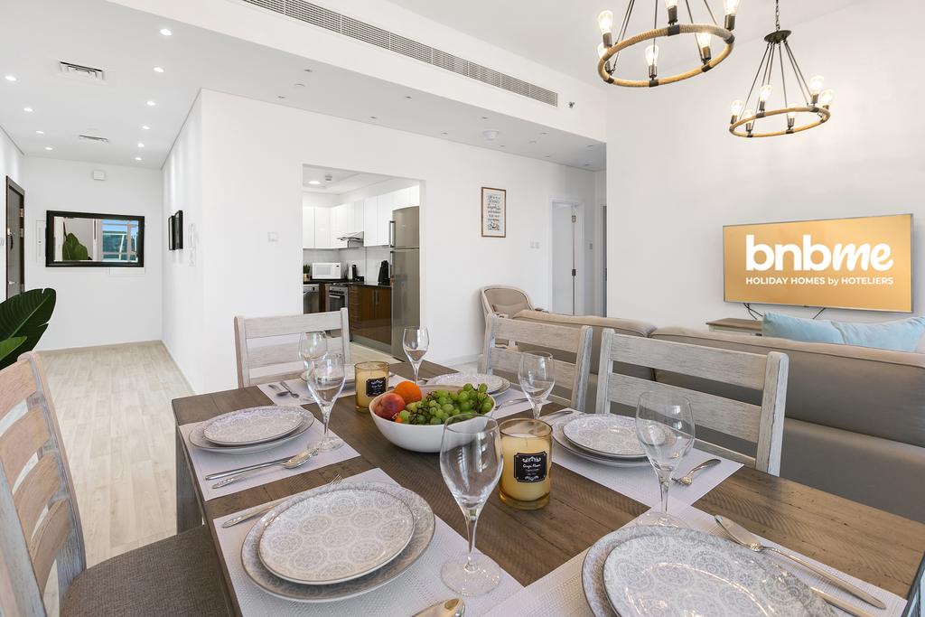 Bnbme-2B-MarinaArcade-705 - thumb 6