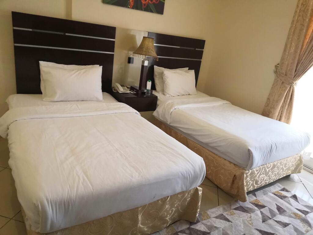 Boulevard City Suites Hotel Apartments - thumb 1