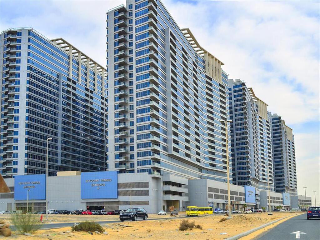 2 Bedroom With Living Room Skycourt Dubai Land - thumb 1