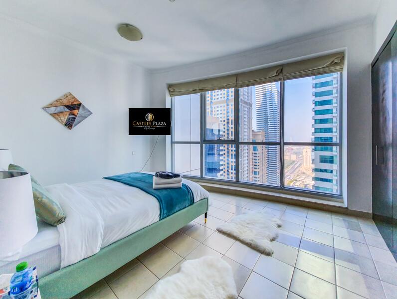 Castle Plaza- Comfortable 2 Bedroom Partial Sea View - thumb 2
