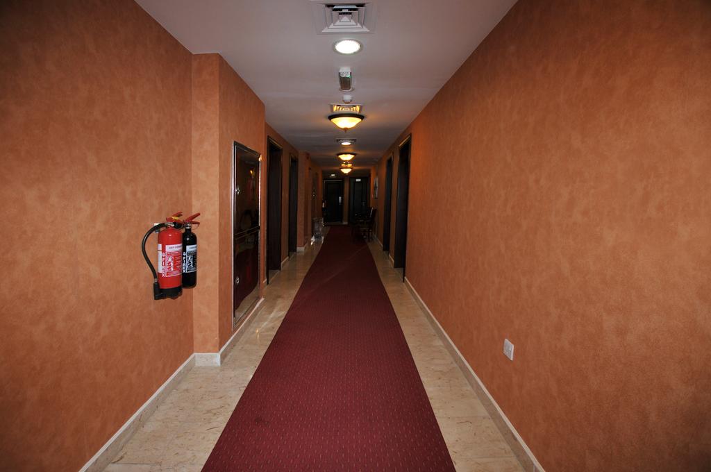 Center Ville Hotel - thumb 8