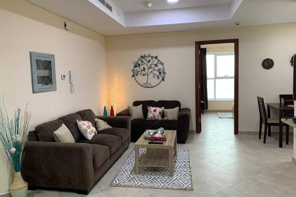 Cozy 2BHK Near To DMCC Metro Station -505 - thumb 0