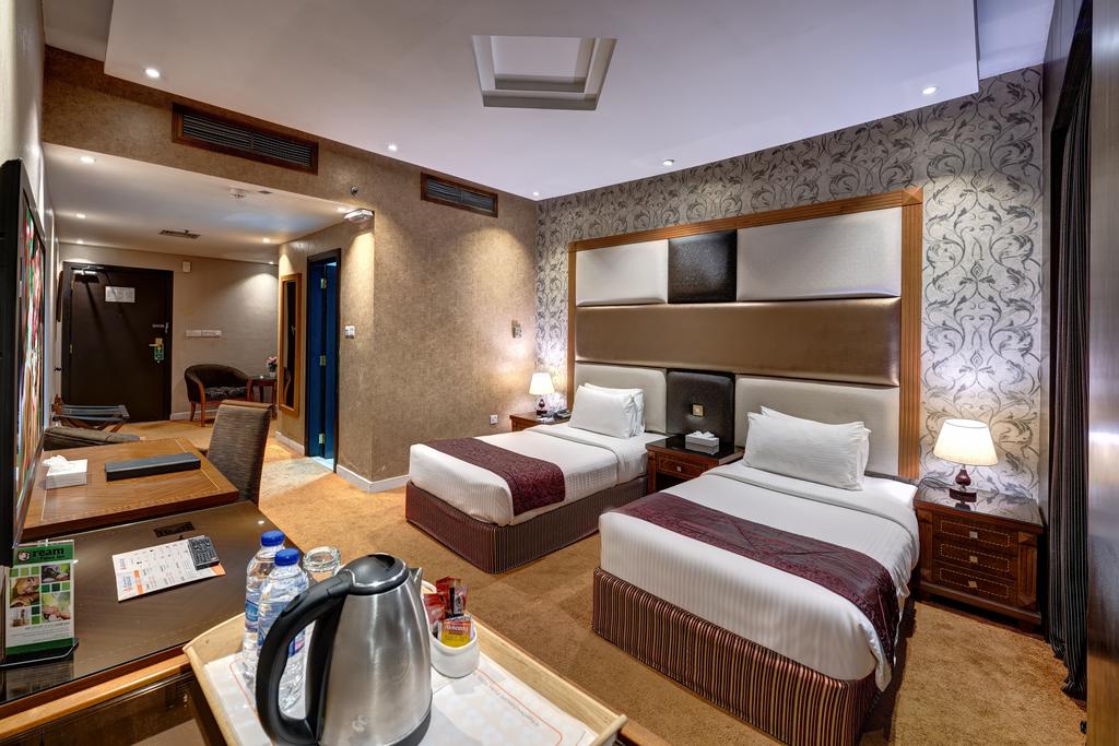 Delmon Palace Hotel - thumb 7