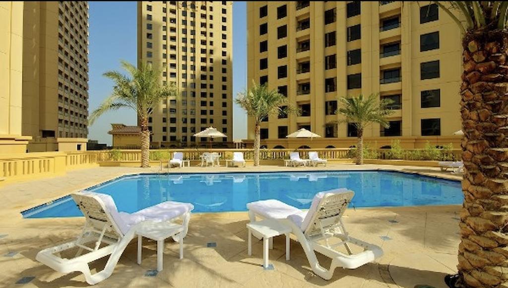 Deluxe Apartment See View From Each Room Jumeirah Beach - thumb 2