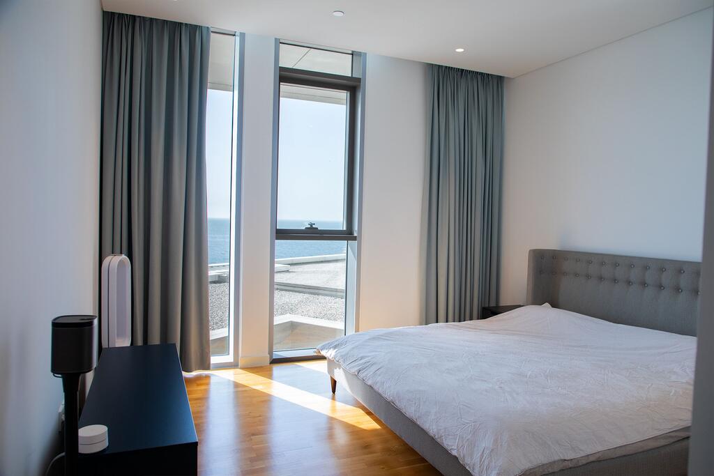 Desert City Stays - Bluewaters Luxury 2 Bed - thumb 6