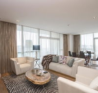 DHH- Luxurious Quartz Residence Building 1 City Walk - Accommodation Abudhabi