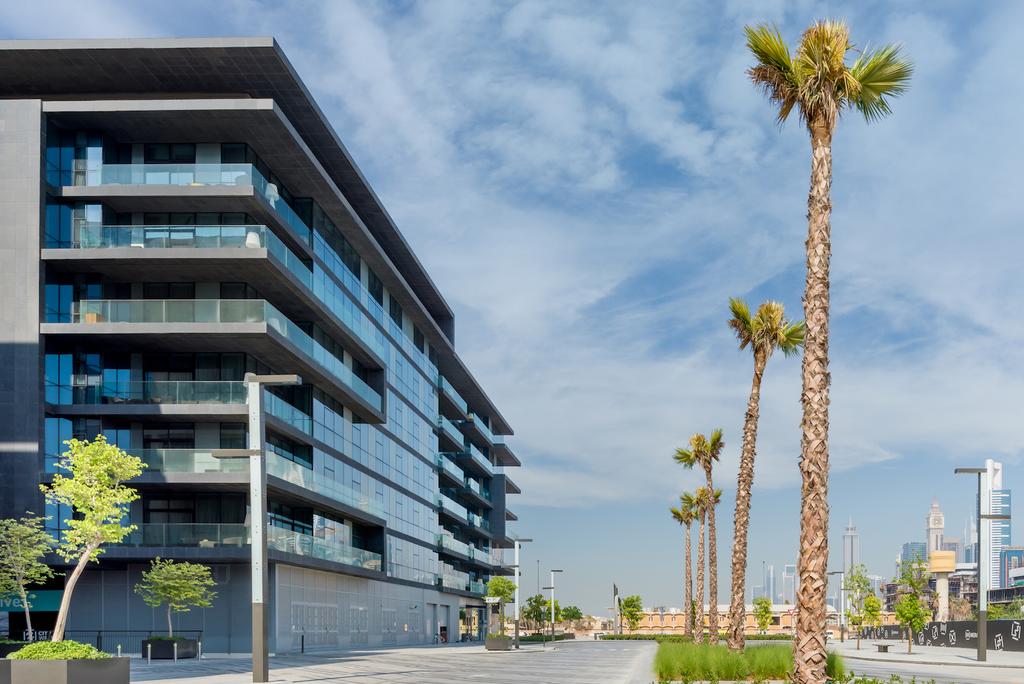 DHH- Luxurious Quartz Residence Building 1 City Walk - thumb 1