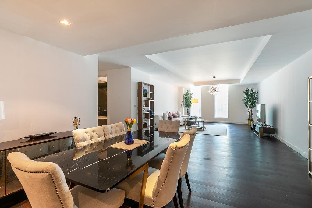 Driven Holiday Homes - Next To Ritz Carlton Luxury Apartment Limestone House, DIFC - thumb 2