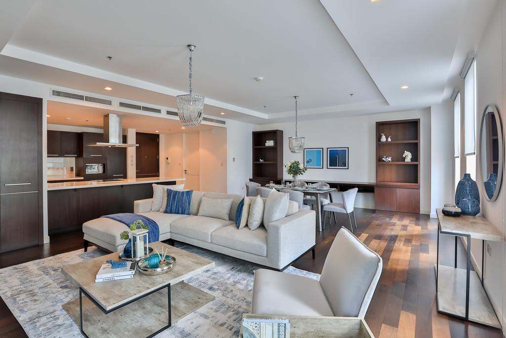 Driven Holiday Homes - Next To Ritz Carlton Luxury Apartment Limestone House, DIFC - thumb 0