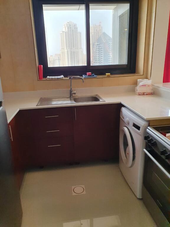 Dubai Marina Escan Tower - thumb 6