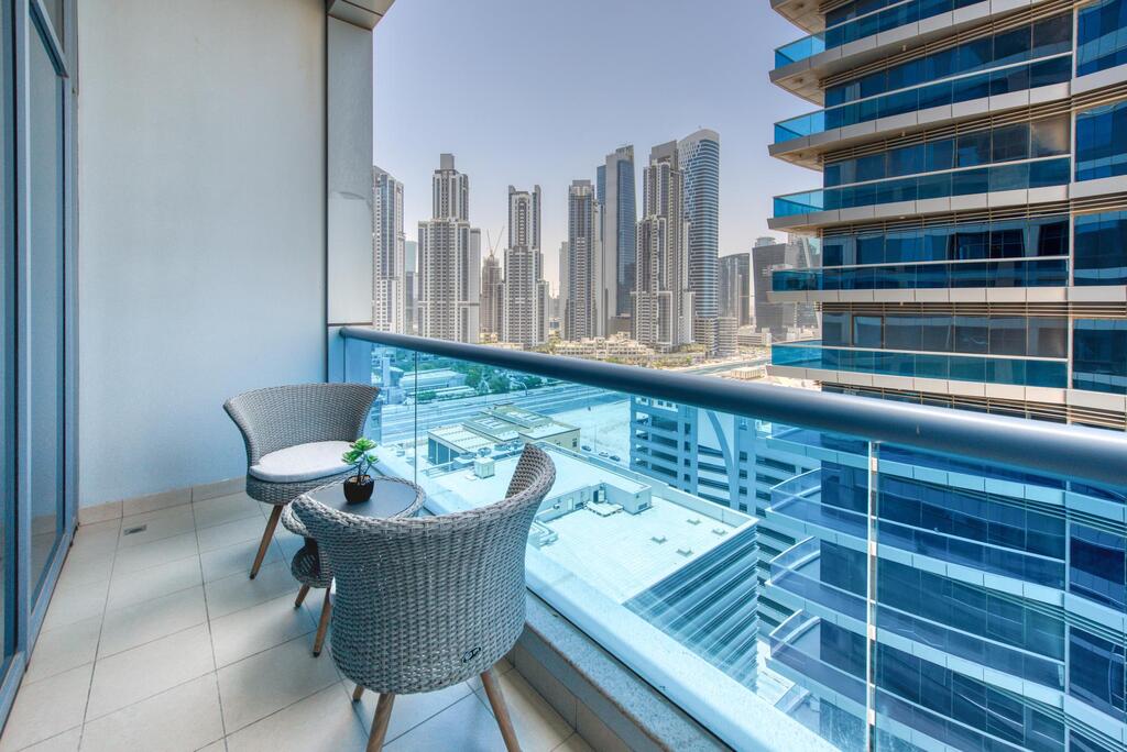 Dubai Urban Living In The Centre Of Now - thumb 7